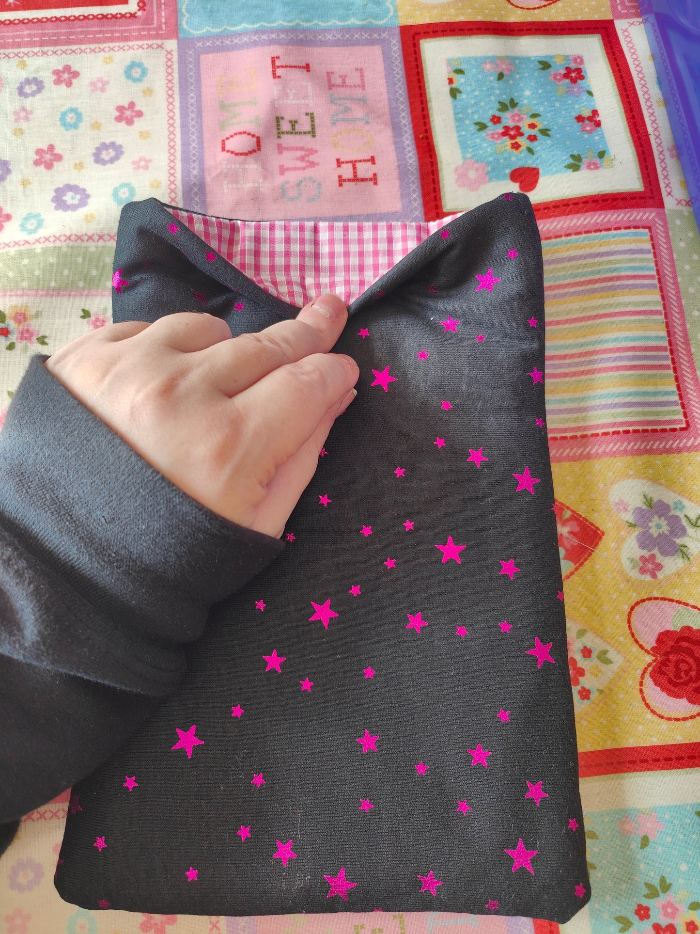 Pink stars Book Sleeve