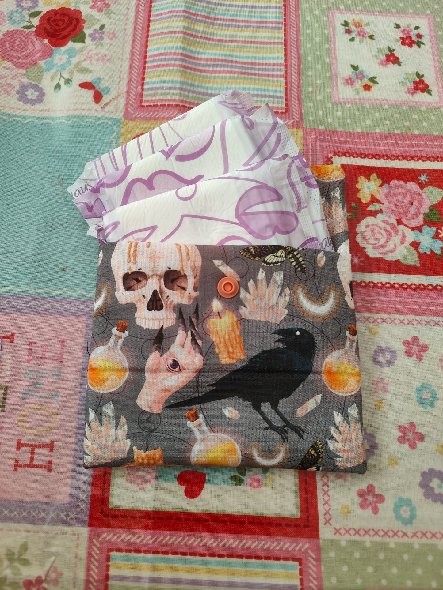 Skulls and Ravens Period Pouch