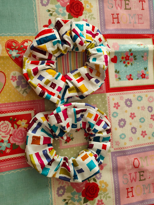 White and Colour Block Scrunchie