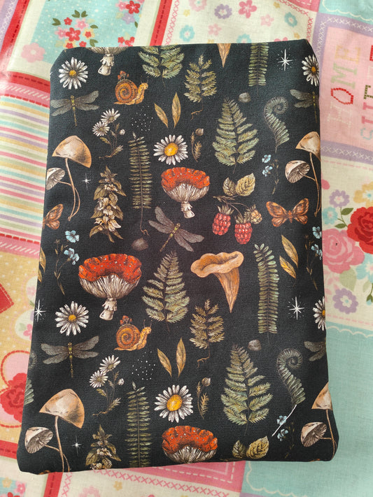 Autumn Themed Book Sleeve