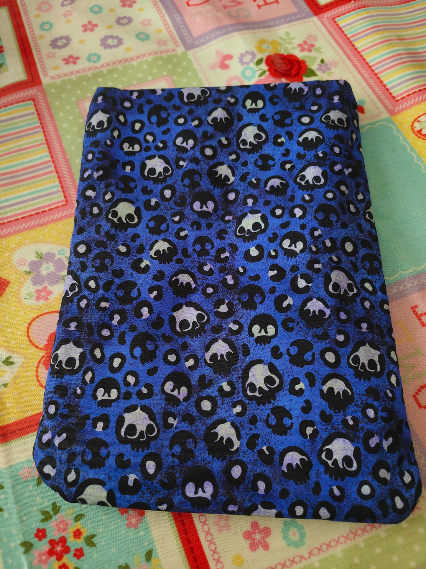 Blue Skull Leopard Book Sleeve