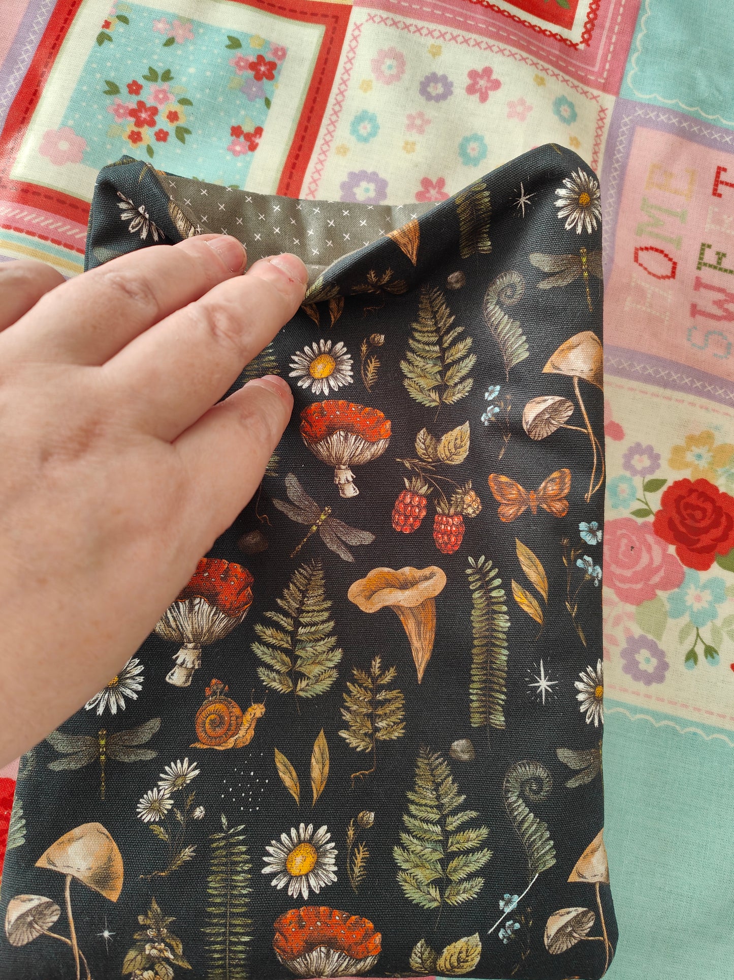 Autumn Themed Book Sleeve
